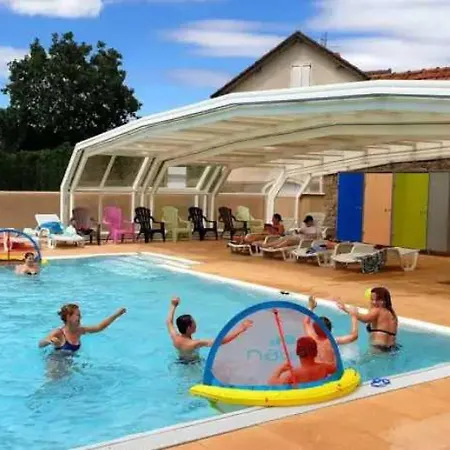 4 Etoiles - Piscine - Eed0ff *
